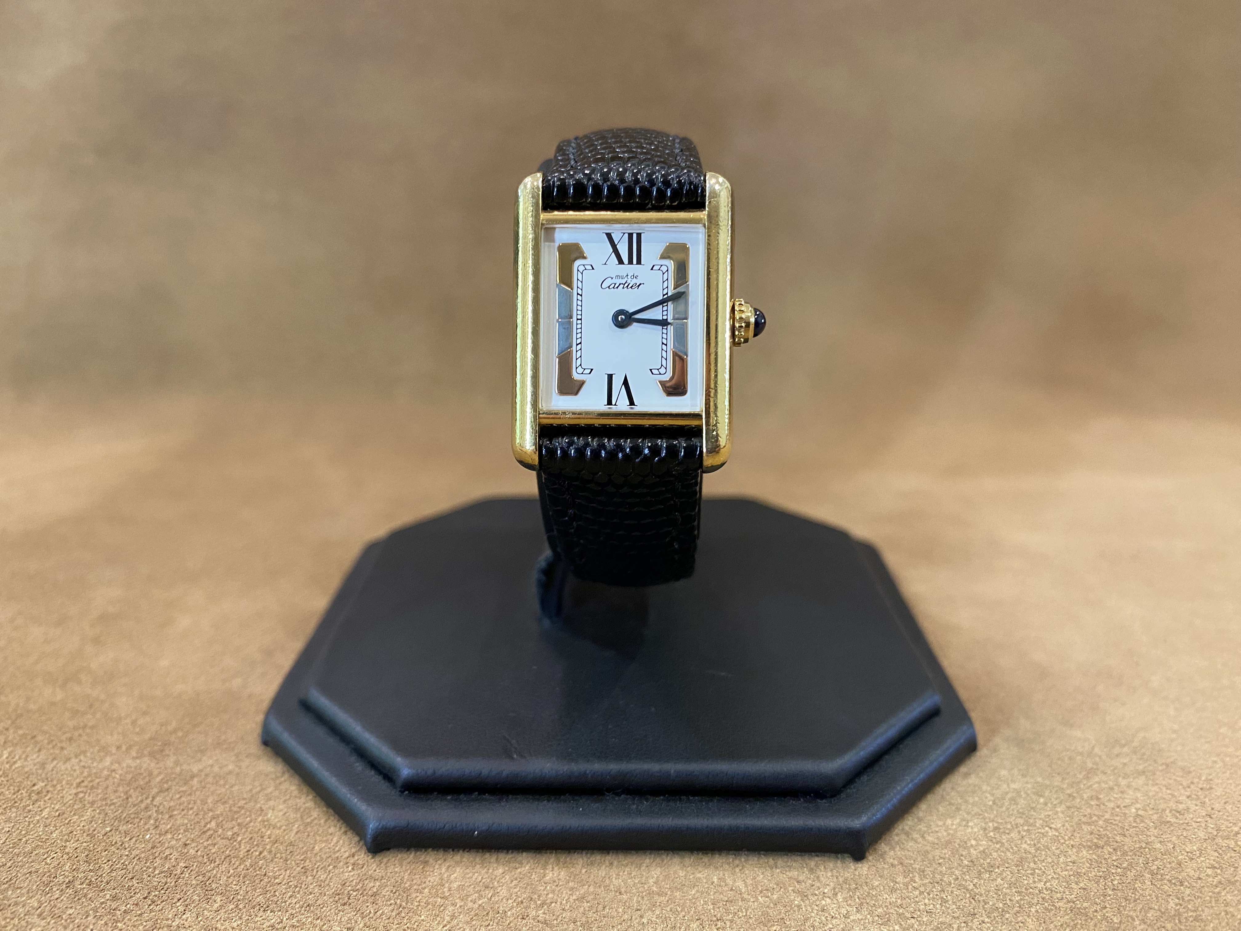 Cartier Tank Must Vermeil tridor dial black lizard strap