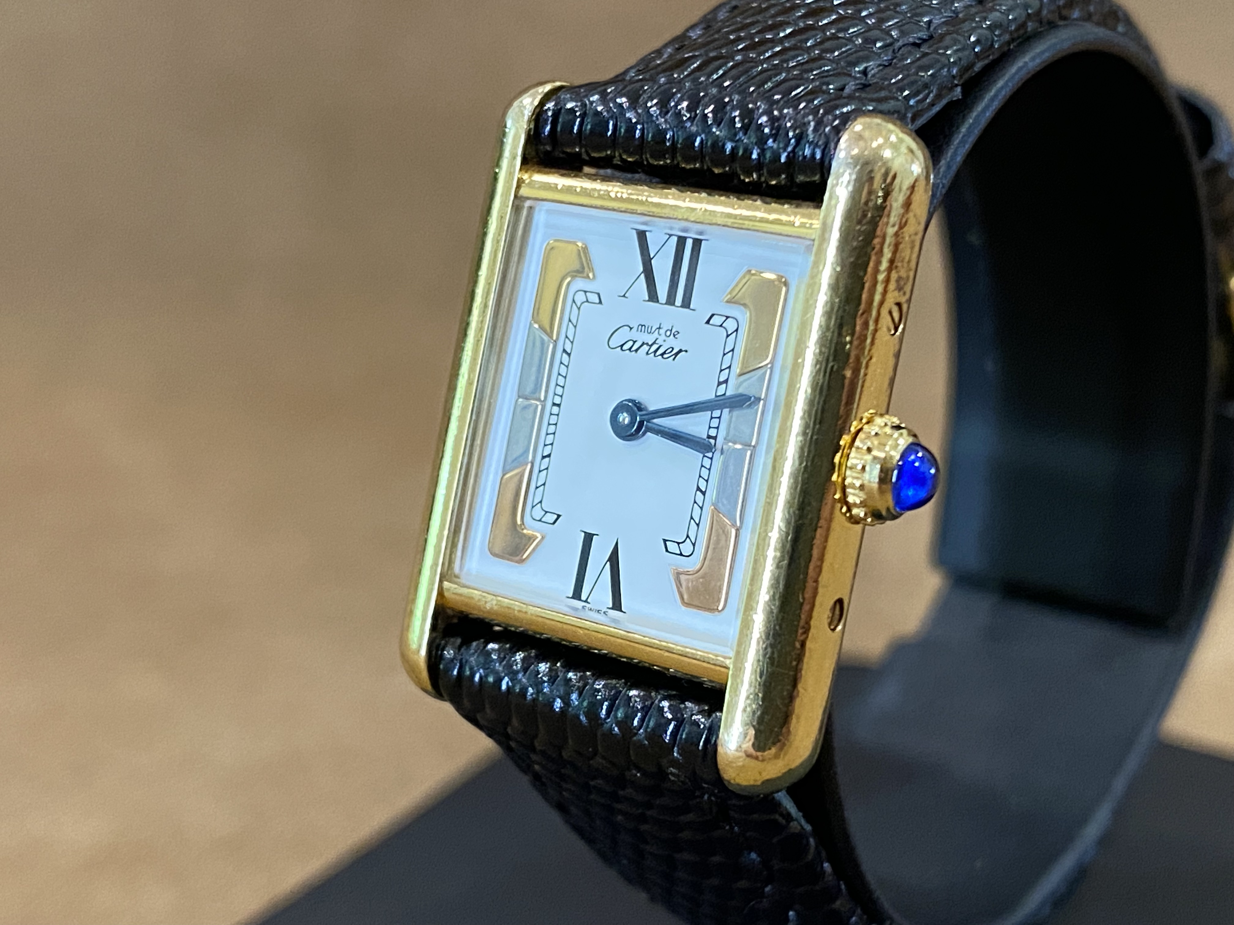 Cartier Tank Must Vermeil tridor dial black lizard strap
