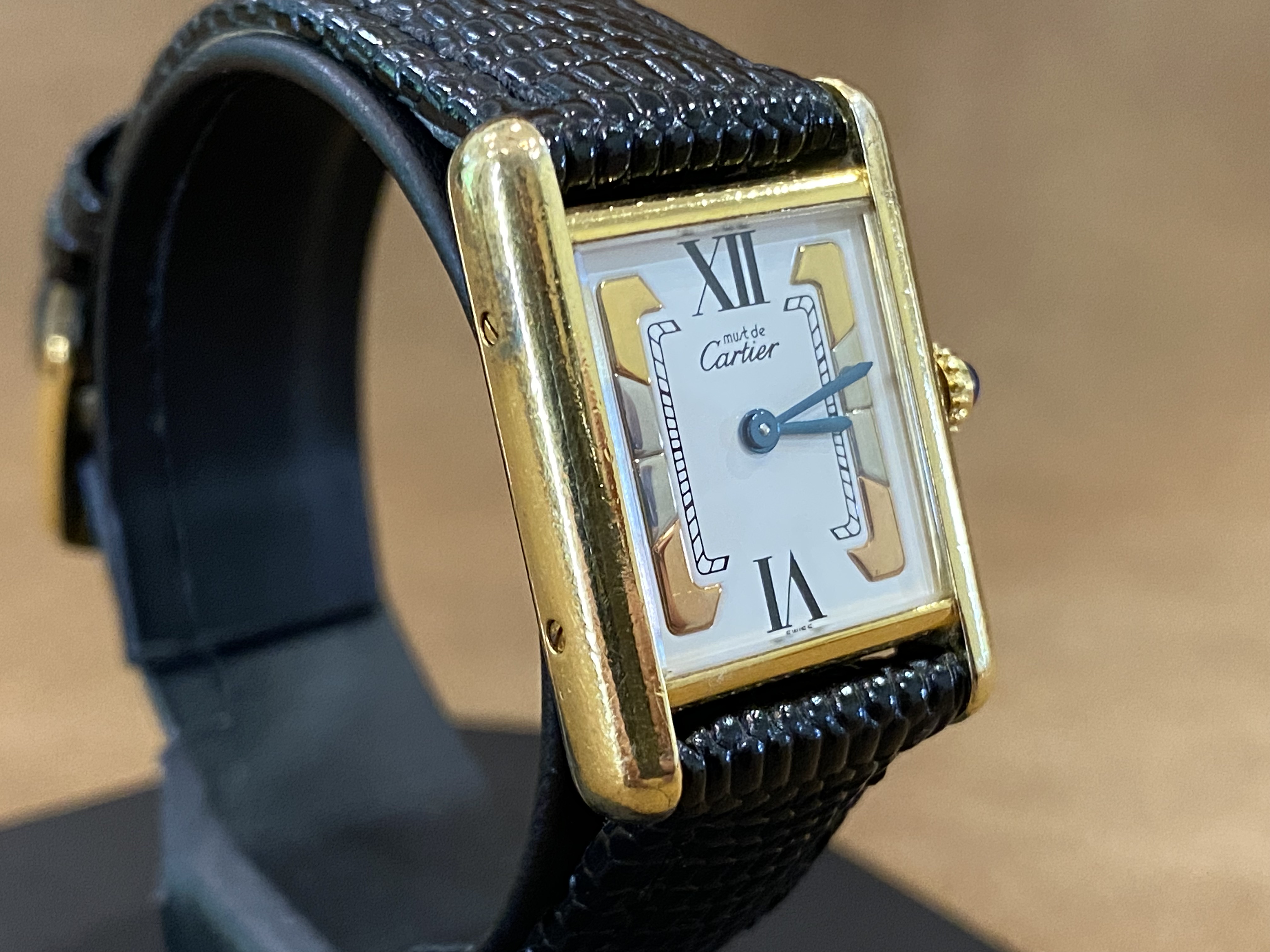 Cartier Tank Must Vermeil tridor dial black lizard strap