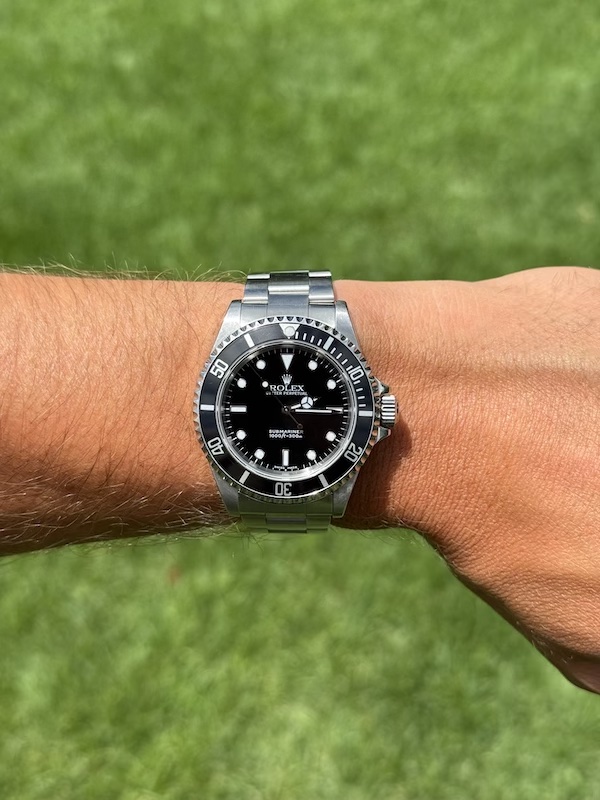 Rolex Submariner No-Date ref 14060M 2001